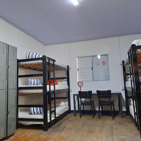 Vilarejo Hostel Pinheiros Guest House São Paulo Phòng bức ảnh