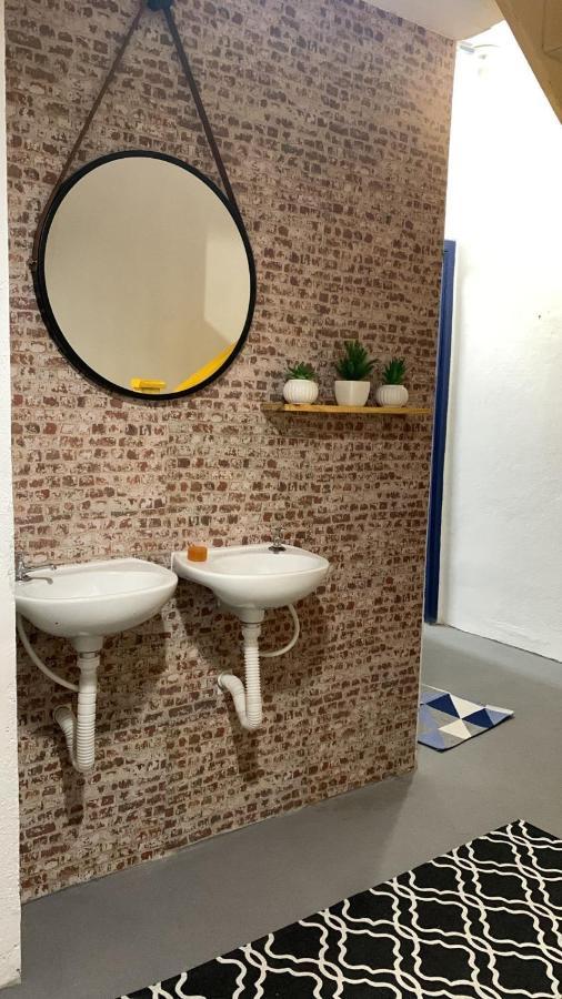 Vilarejo Hostel Pinheiros Guest House São Paulo Ngoại thất bức ảnh